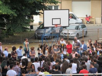 Premiazione con studenti