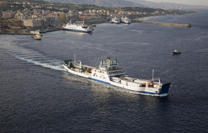 Traghetto Stretto di Messina