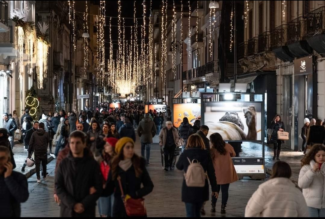 Corso Garibaldi Natale Mostra