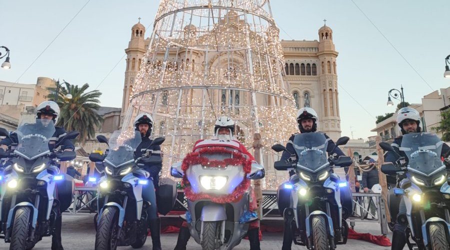 Babbo Natale Moto Polizia