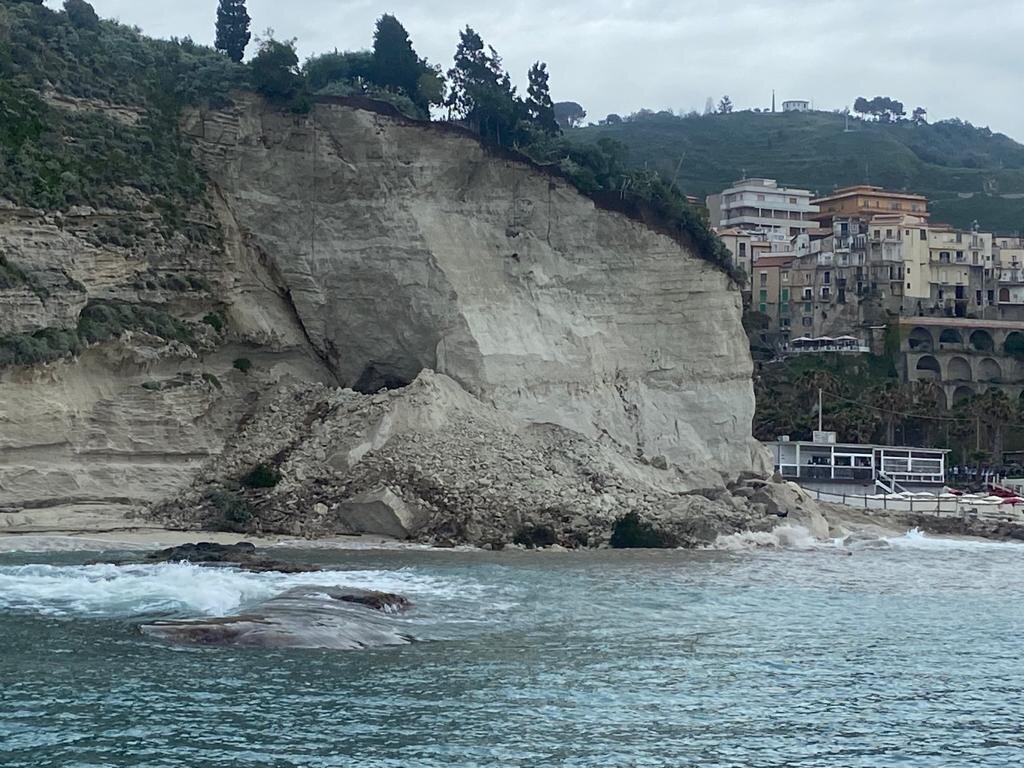 TROPEA CROLLO 190523