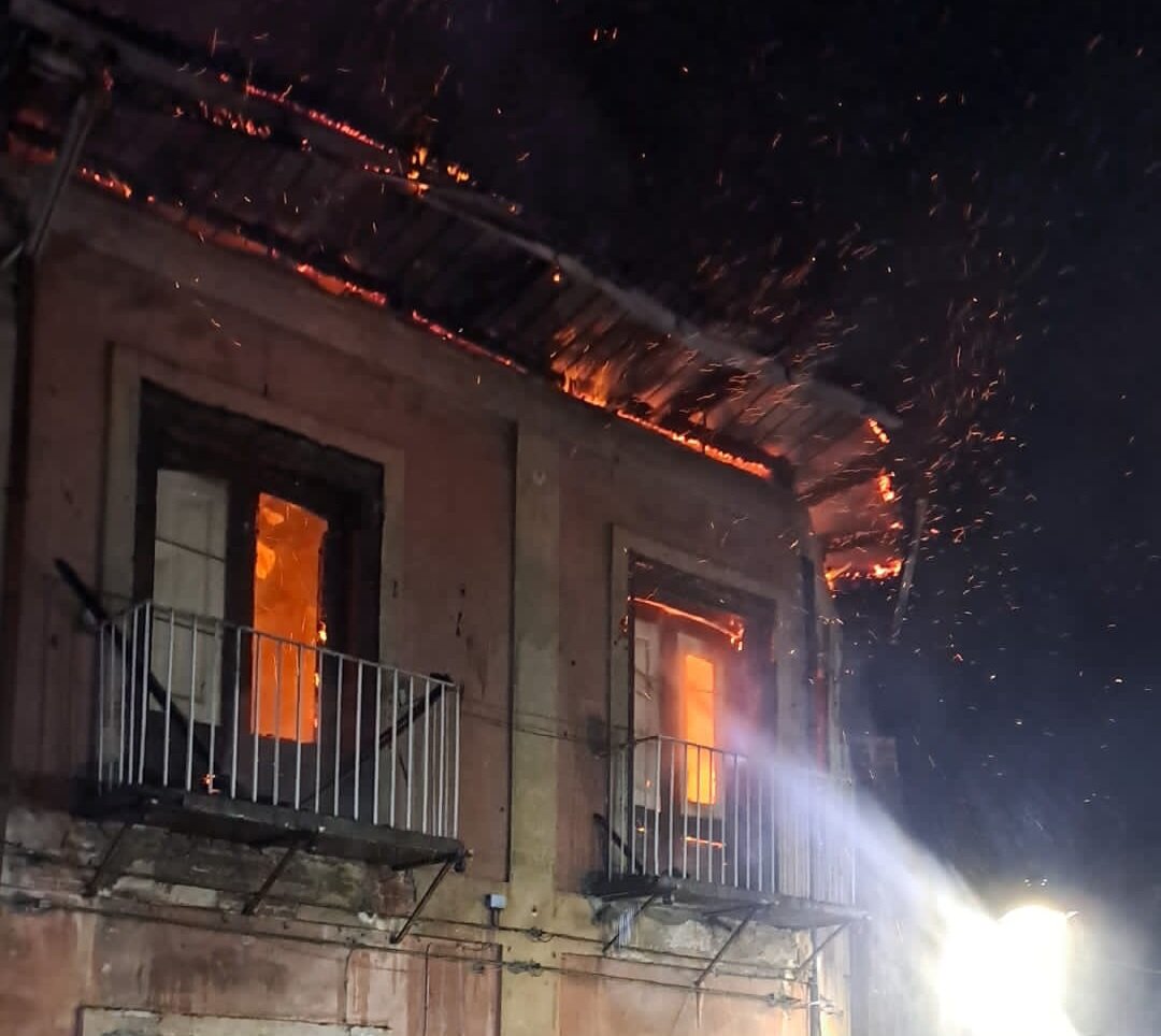 Incendio Sinopoli2