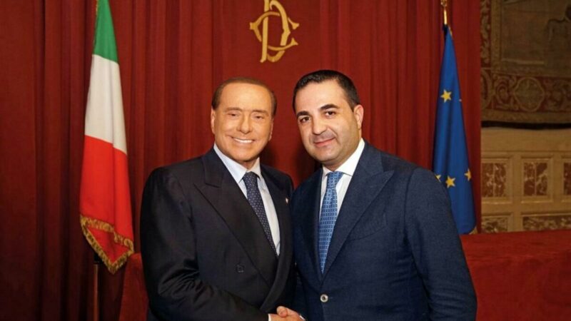 Berlusconi con il deputato reggino Francesco Cannizzaro, responsabile per il Sud di Forza Italia