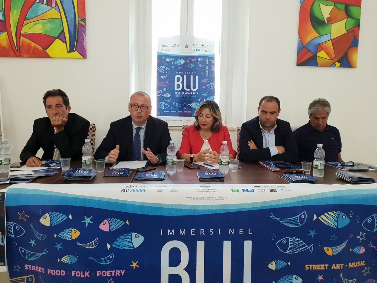 Presentazione Blues Brothers Immersi Nel Blu