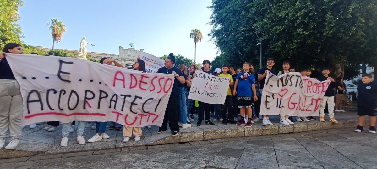 Protesta Galilei Pascoli 1