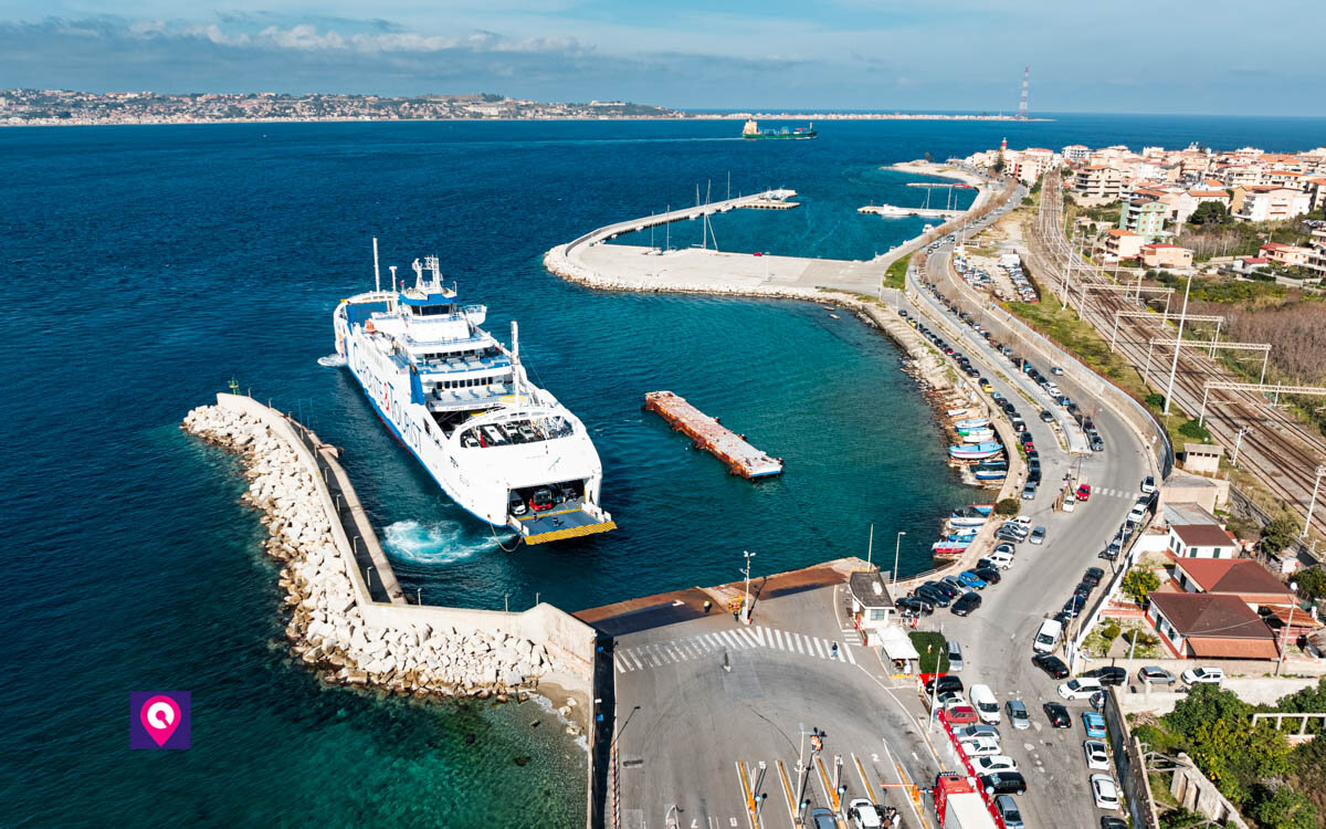 Imbarchi Porto Villa San Giovanni Caronte & Tourist (1)