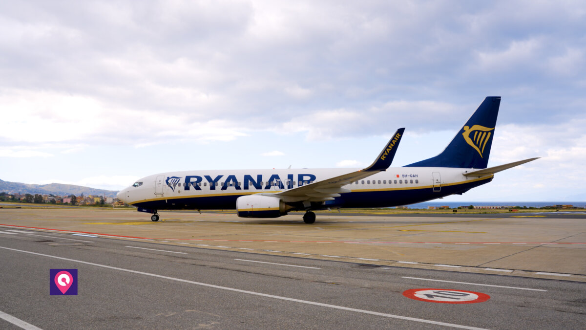 Aeroporto Tito Minniti Ryanair RC (1)