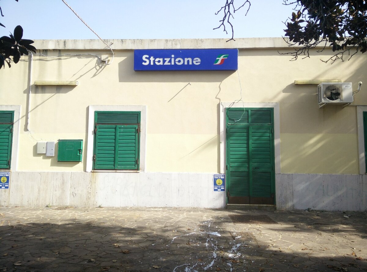 Stazione Cannitello