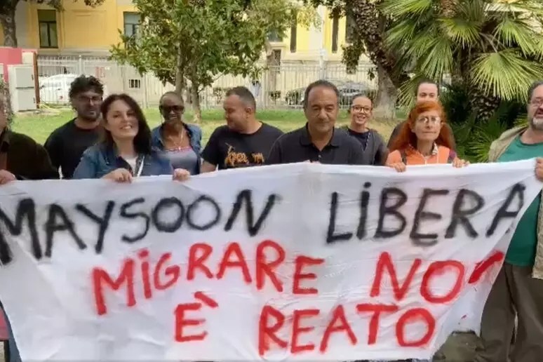 Mimmo Lucano: ‘A Riace la cittadinanza onoraria per Maysoon Majidi’