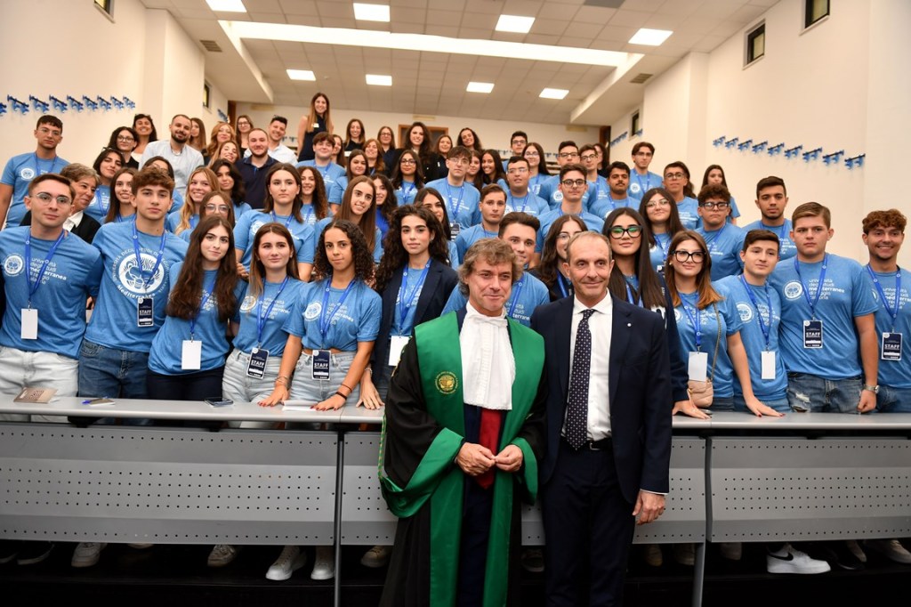 L’Università Mediterranea inaugura l’Anno Accademico e premia Alberto Angela