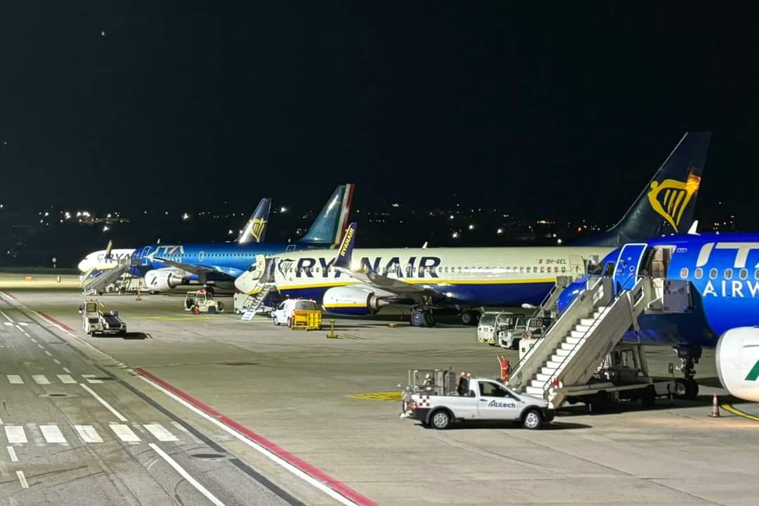 Aeroporto tito minniti ita ryanair