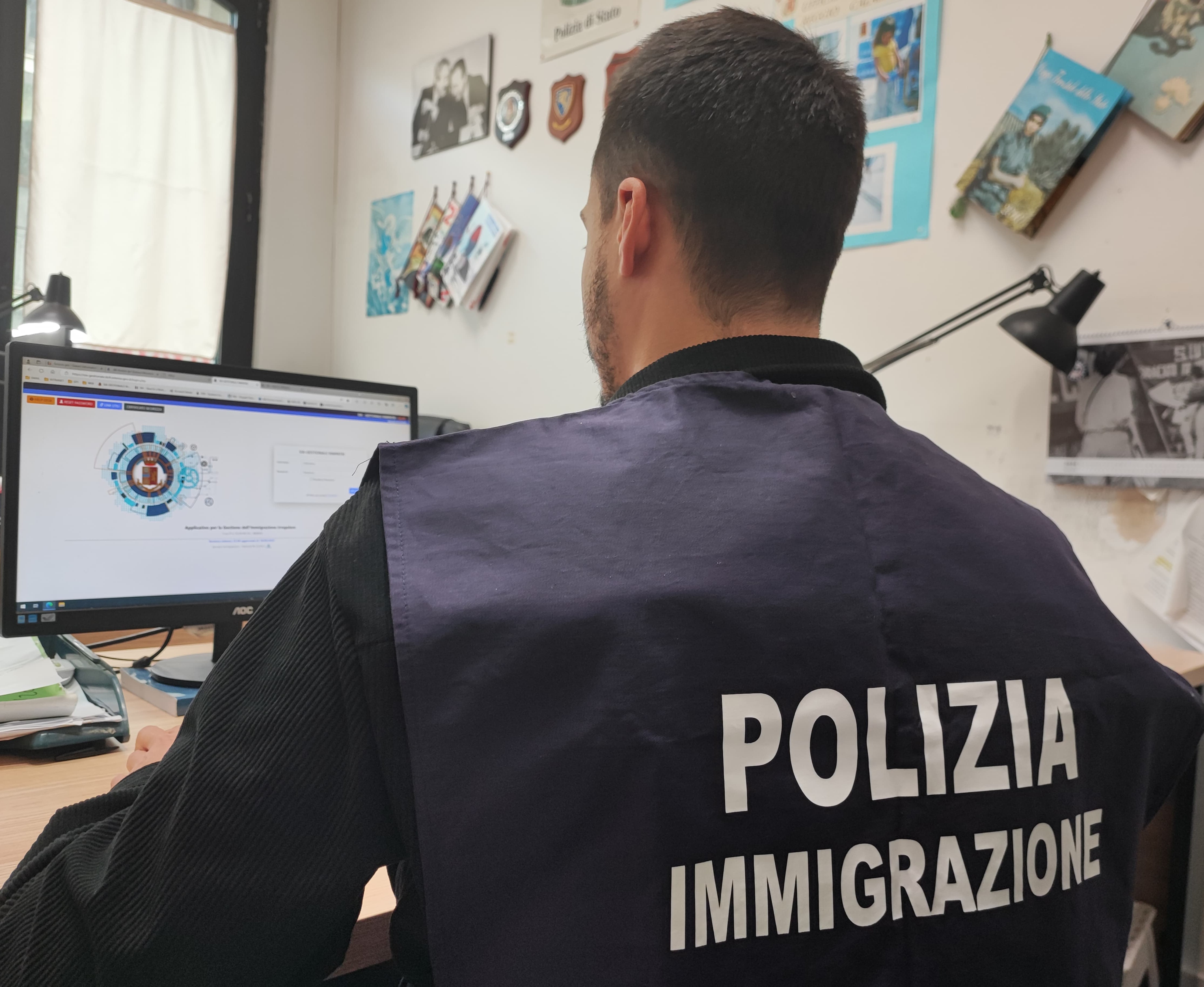 polizia immigrazione rc