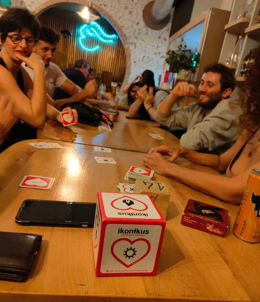 tavolo gioco conviviale zio fedele