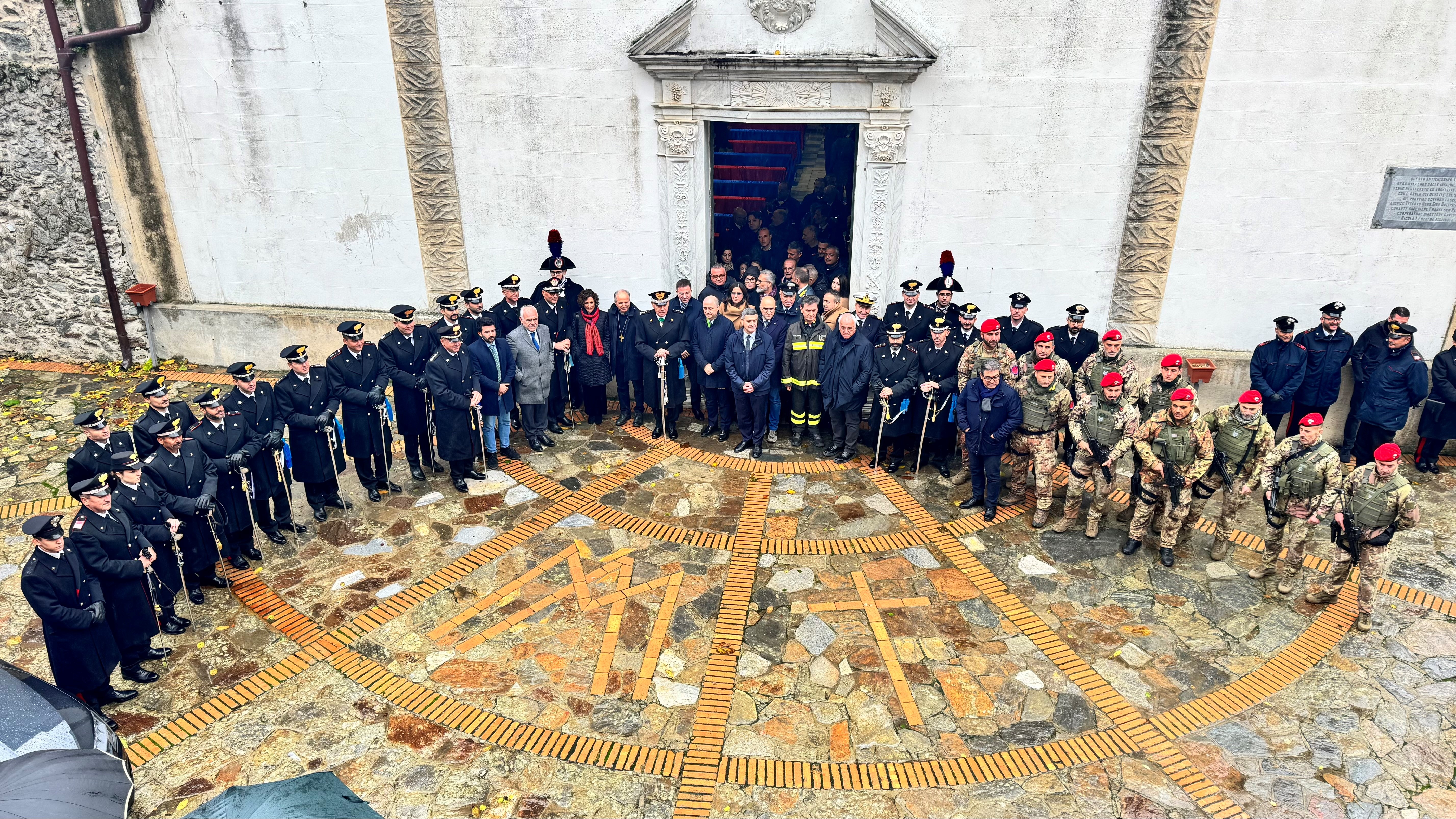 virgo fidelis carabinieri polsi