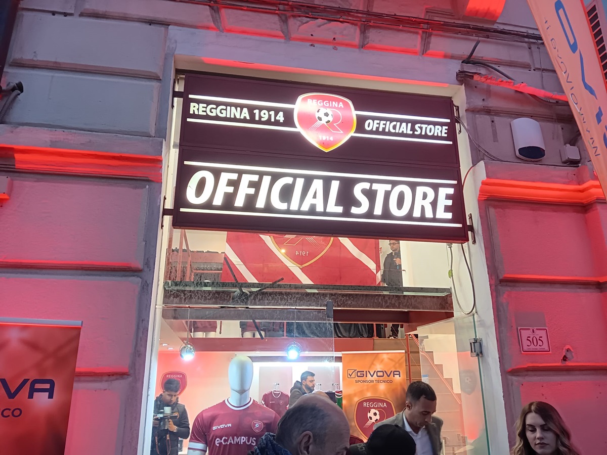 Store Reggina facciata