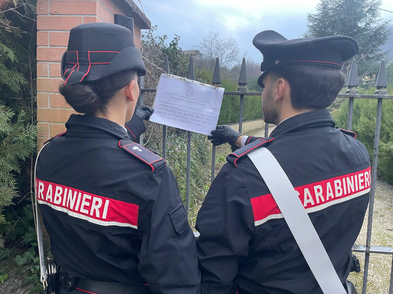 carabinieri ()