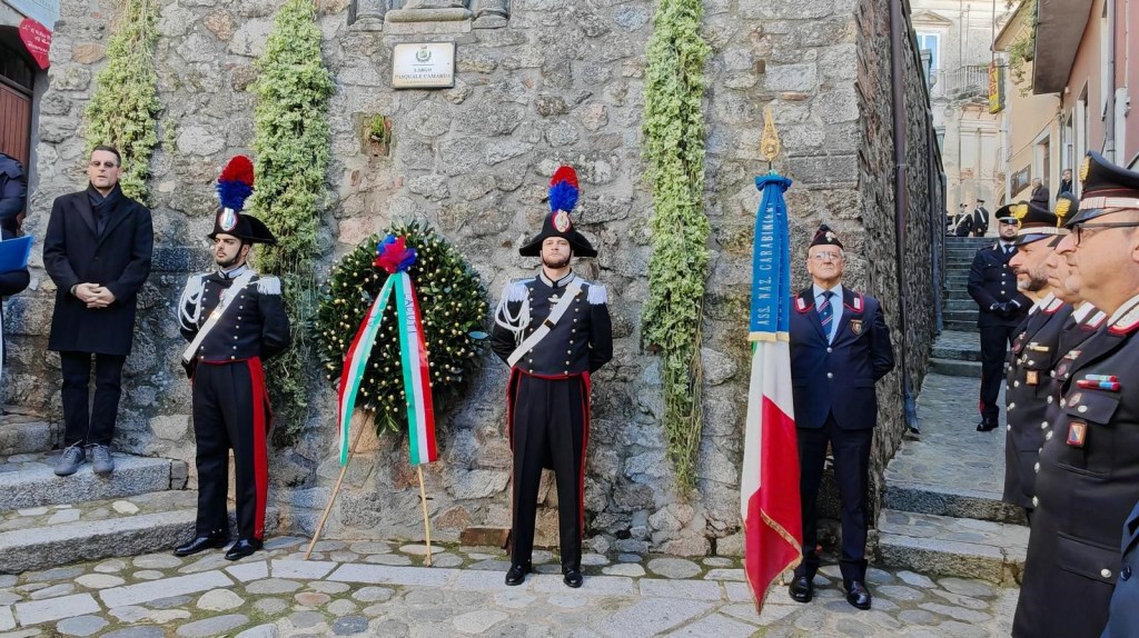 cerimonia commemorazione carabiniere Camarda