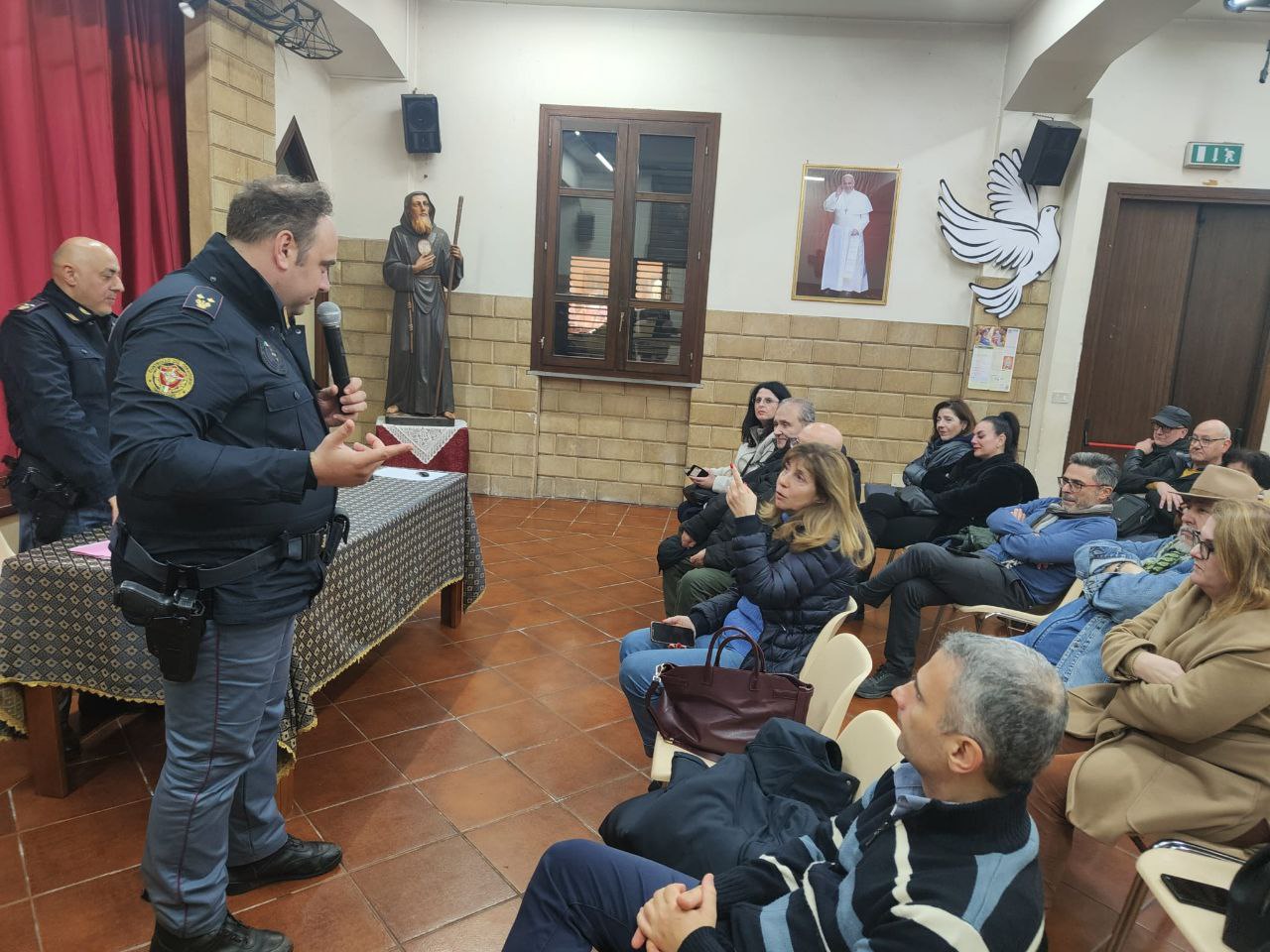 incontro polizia comitati quartieri rc