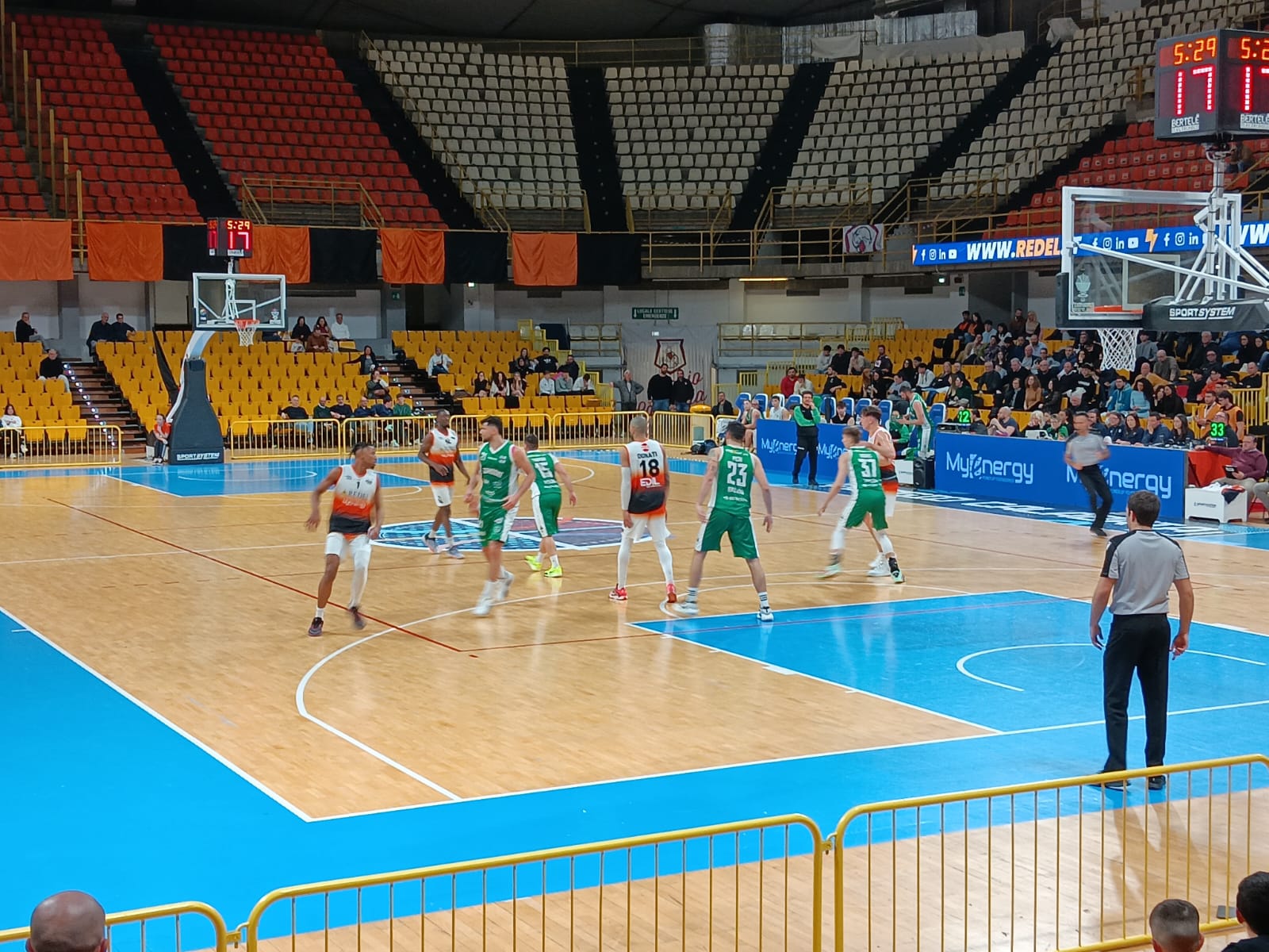 redel viola scandone avellino palacalafiore